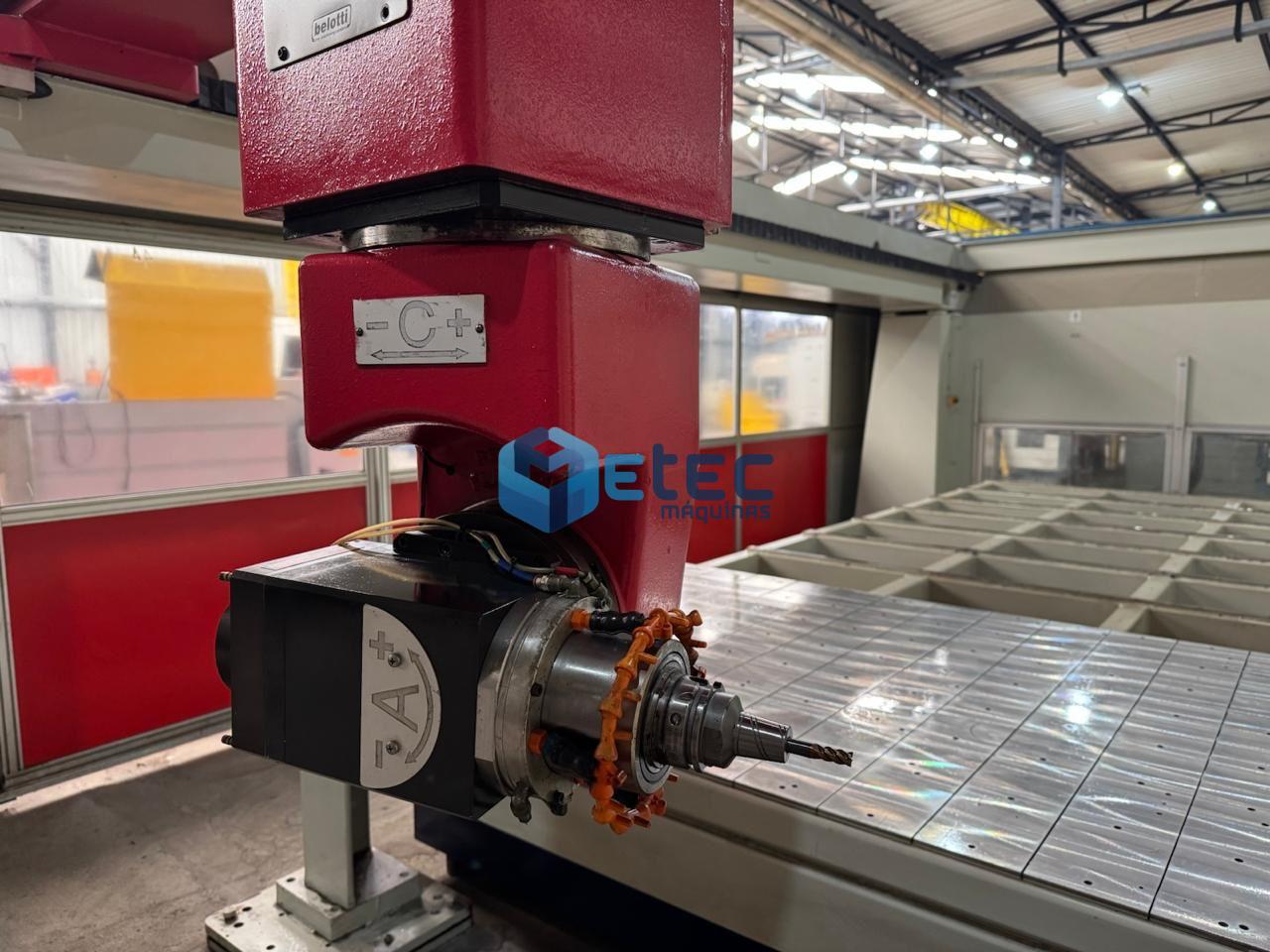 Centro de Usinagem 5 Eixos Belotti FLA6526 TF
