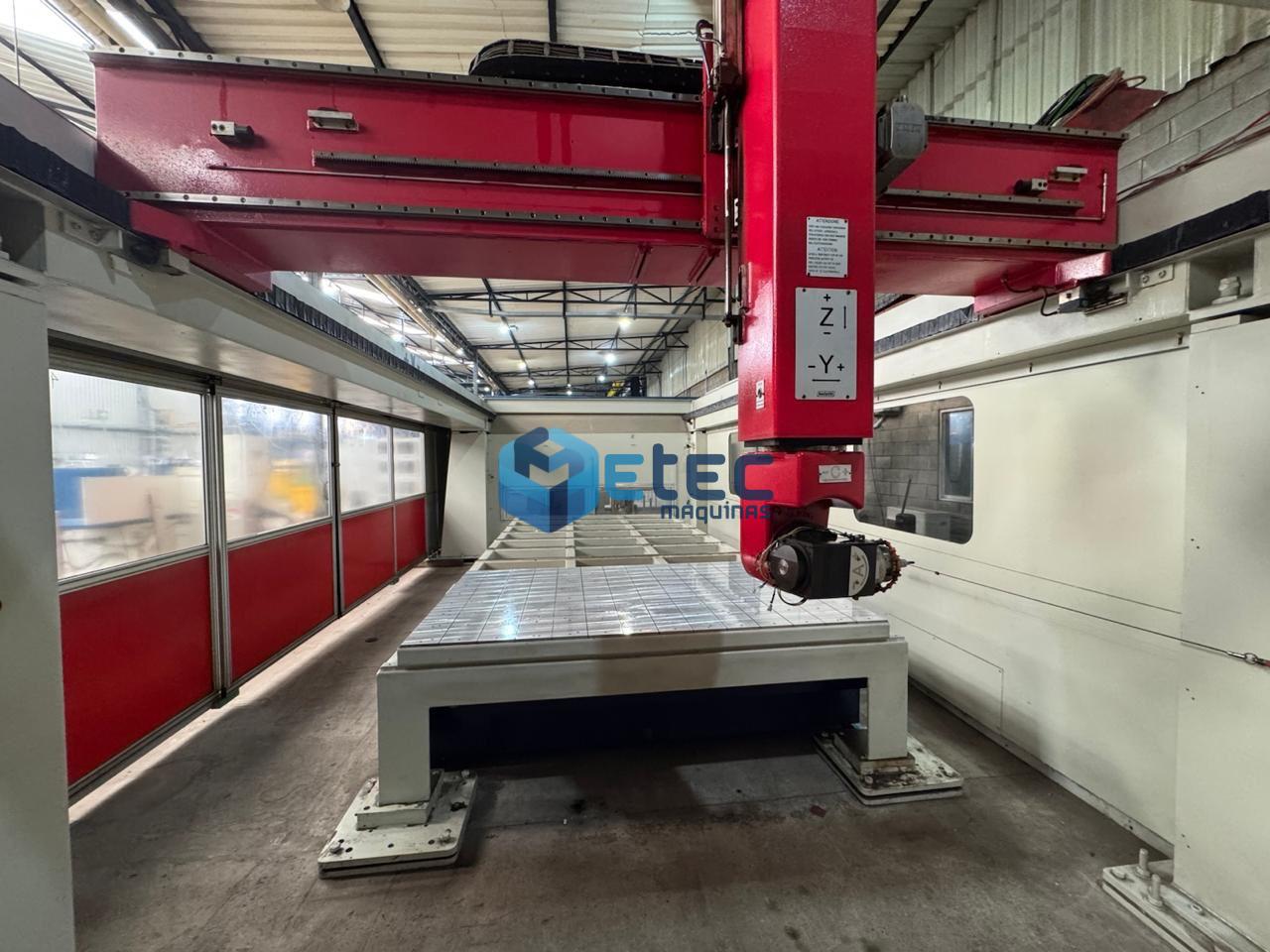 Centro de Usinagem 5 Eixos Belotti FLA6526 TF