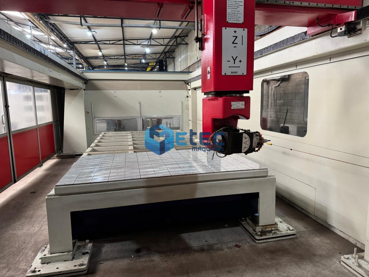 Centro de Usinagem 5 Eixos Belotti FLA6526 TF
