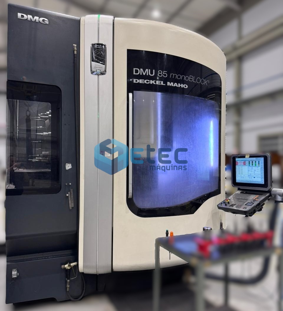 Centro de Usinagem 5 Eixos DMG DMU 85