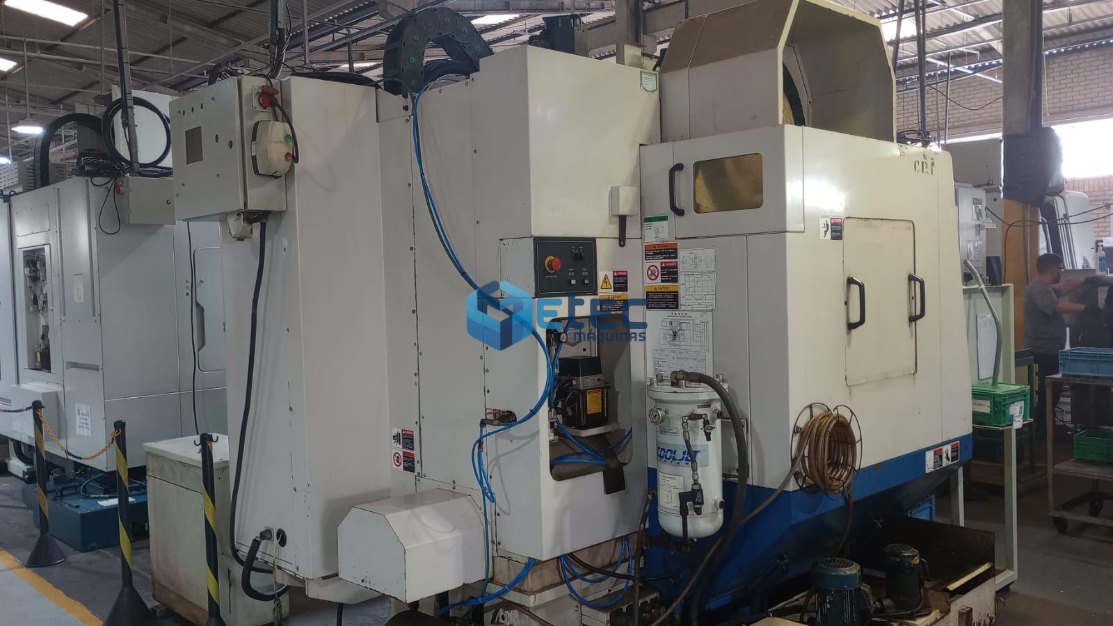 Centro de Usinagem Daewoo DMV 3016L