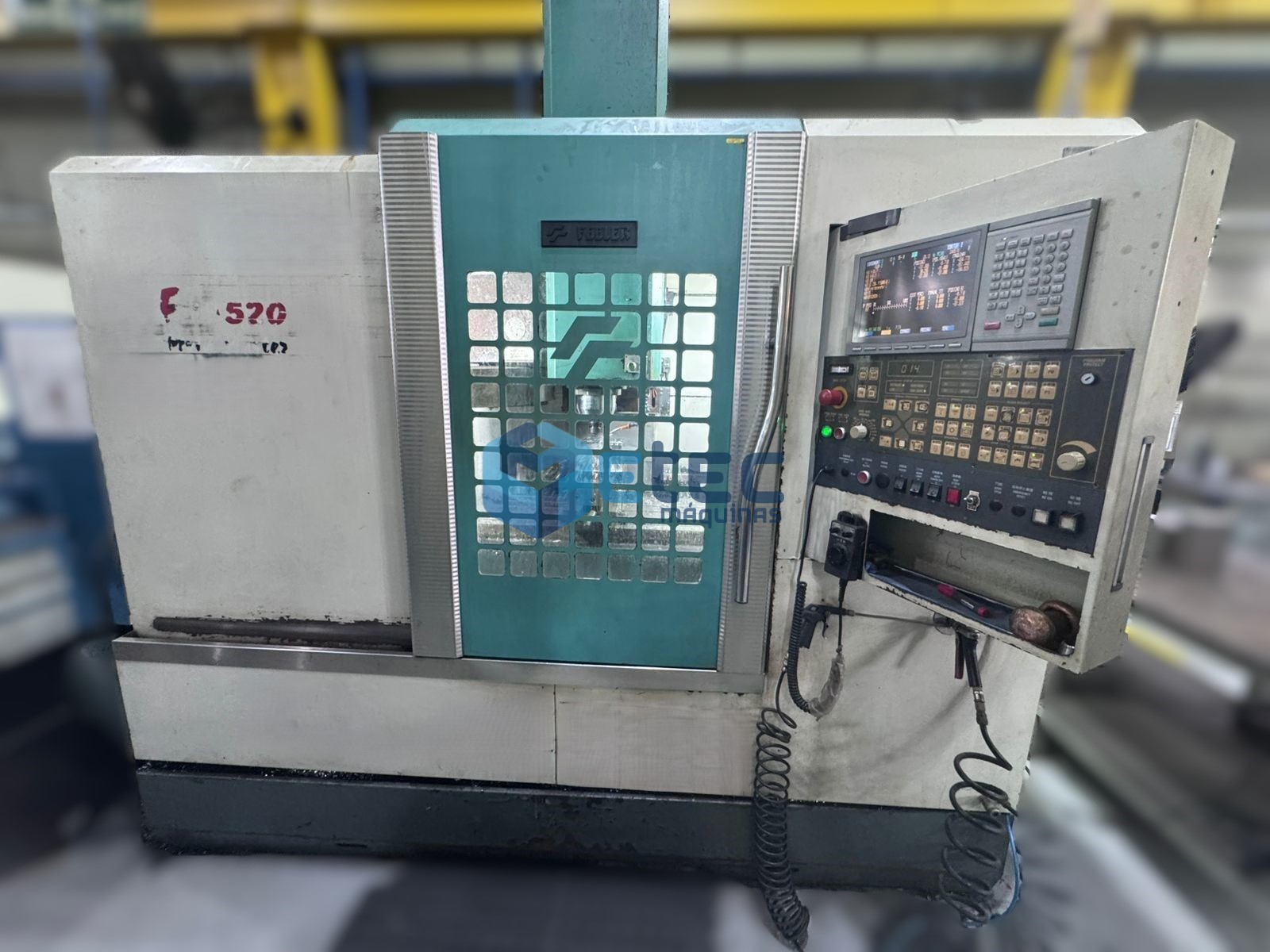 Centro de Usinagem Feeler EV-520