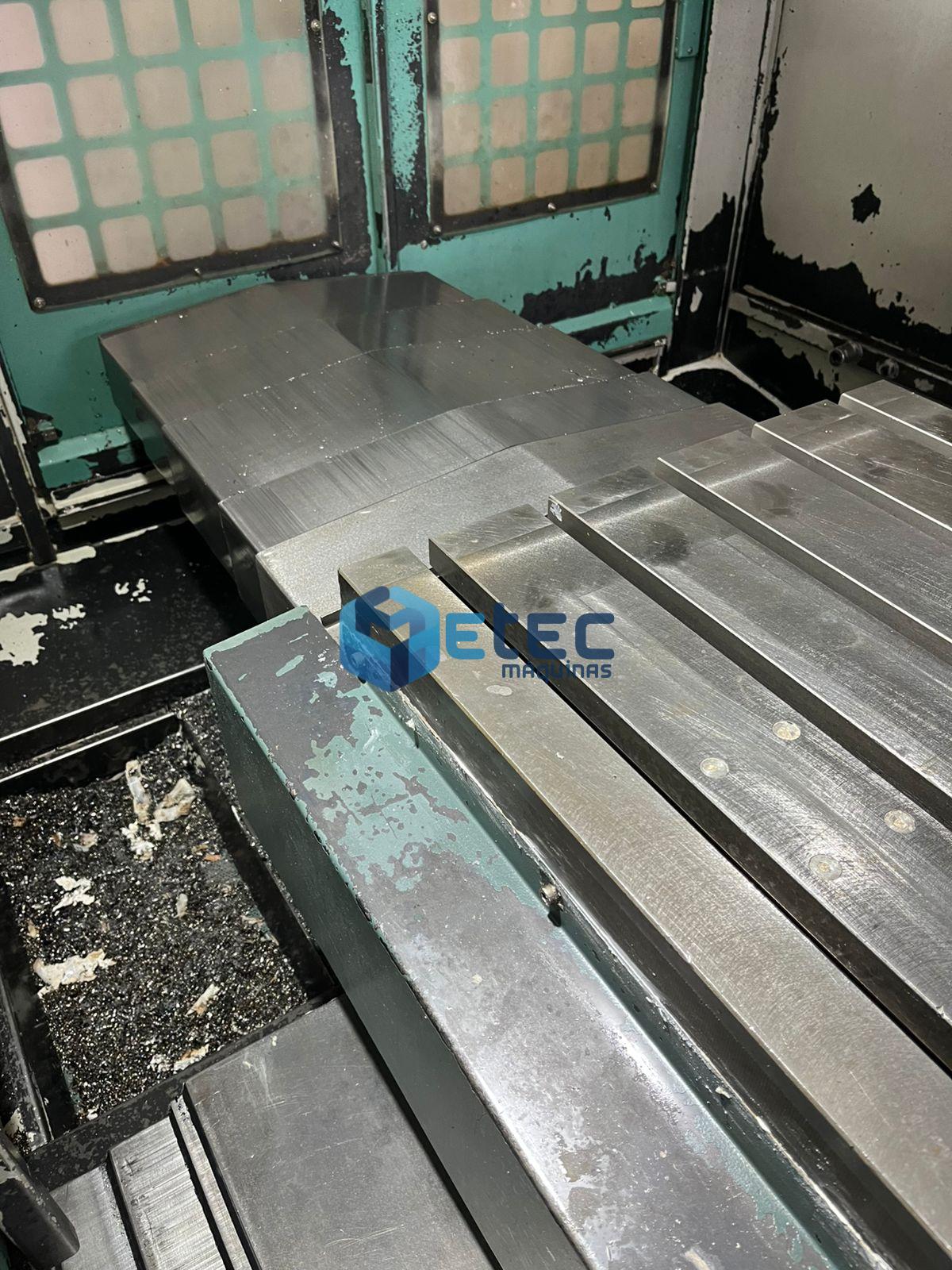 Centro de Usinagem Feeler VM-40S