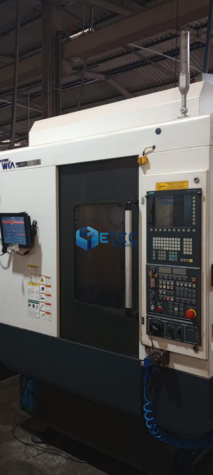 Centro de Usinagem Furação e Rosqueamento Hyundai i-CUT-380-TI