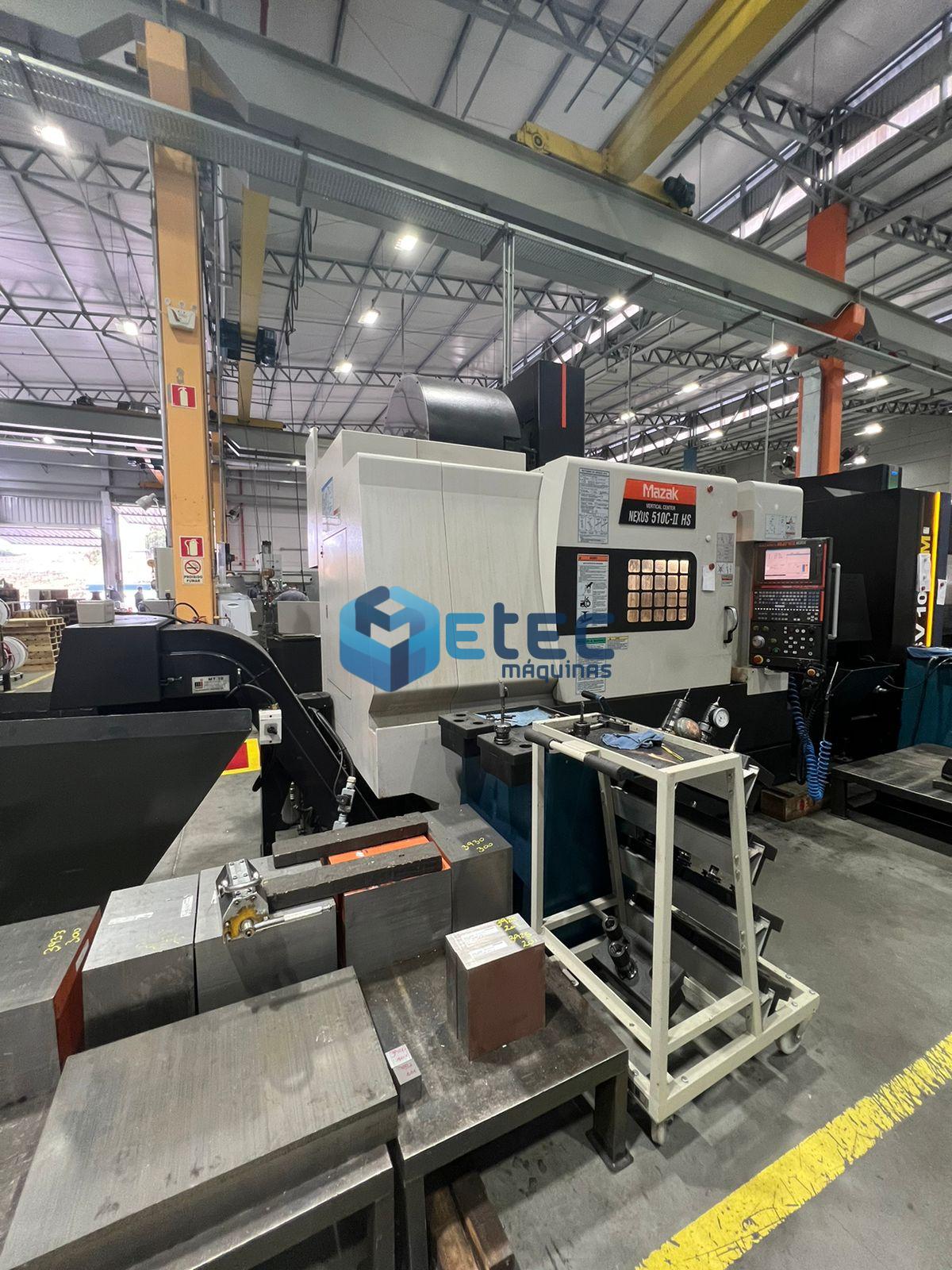 Centro de Usinagem Mazak Nexus 510C-II