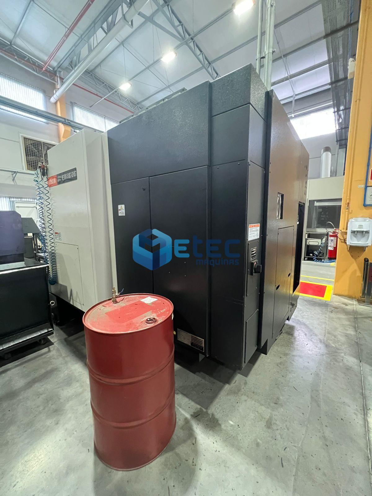Centro de Usinagem Mazak Nexus 510C-II