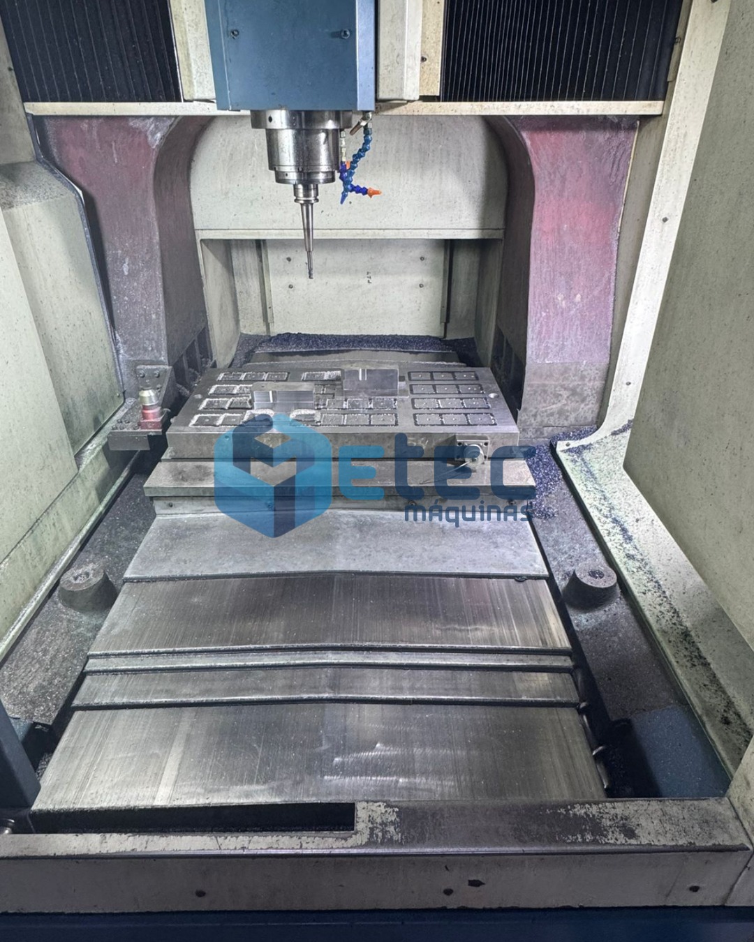 Centro de Usinagem SFY-HSC750