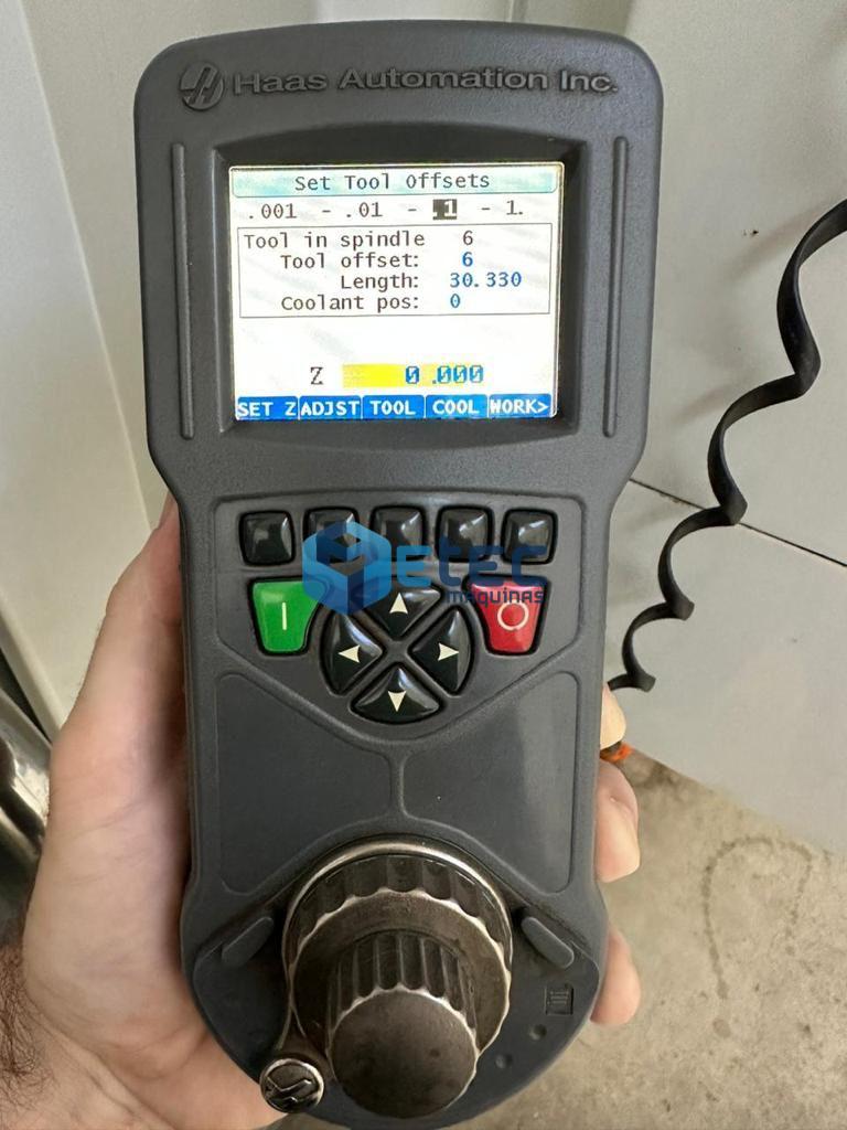 Centro de Usinagem Vertical Duplo Pallet HAAS MDC-500