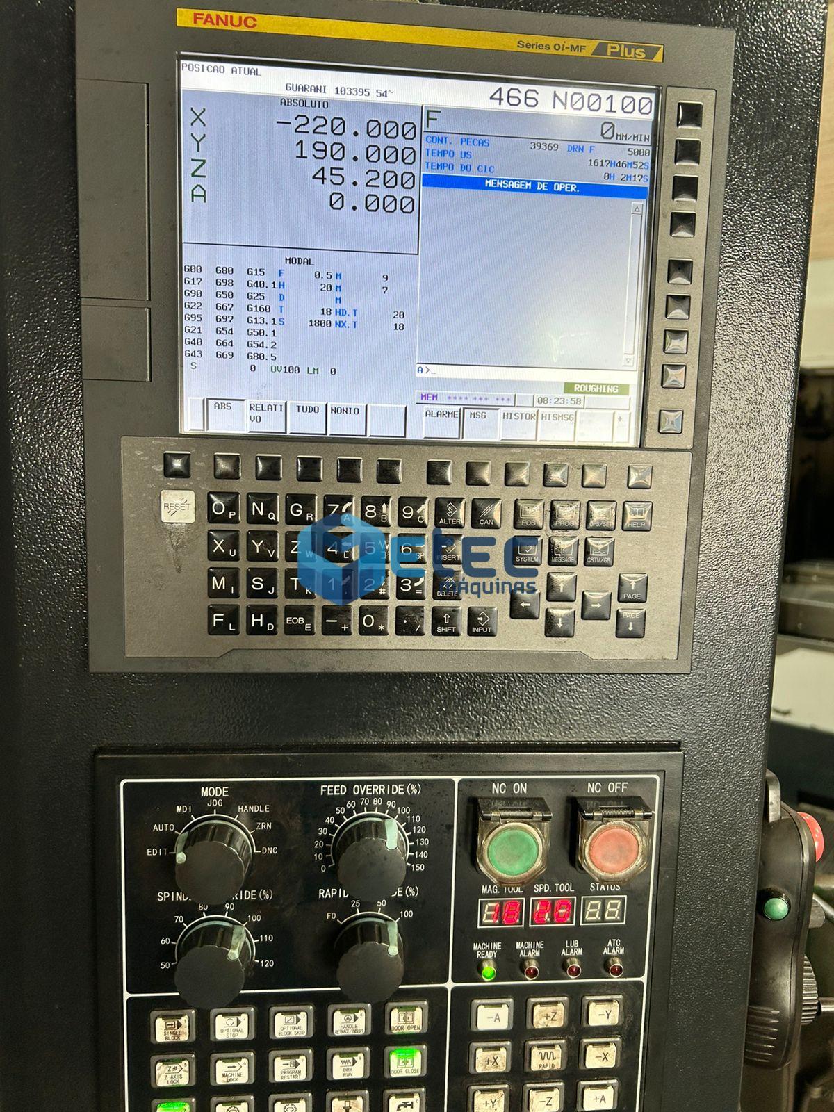 Centro de Usinagem Vertical Neway VM740 + 4° Eixo