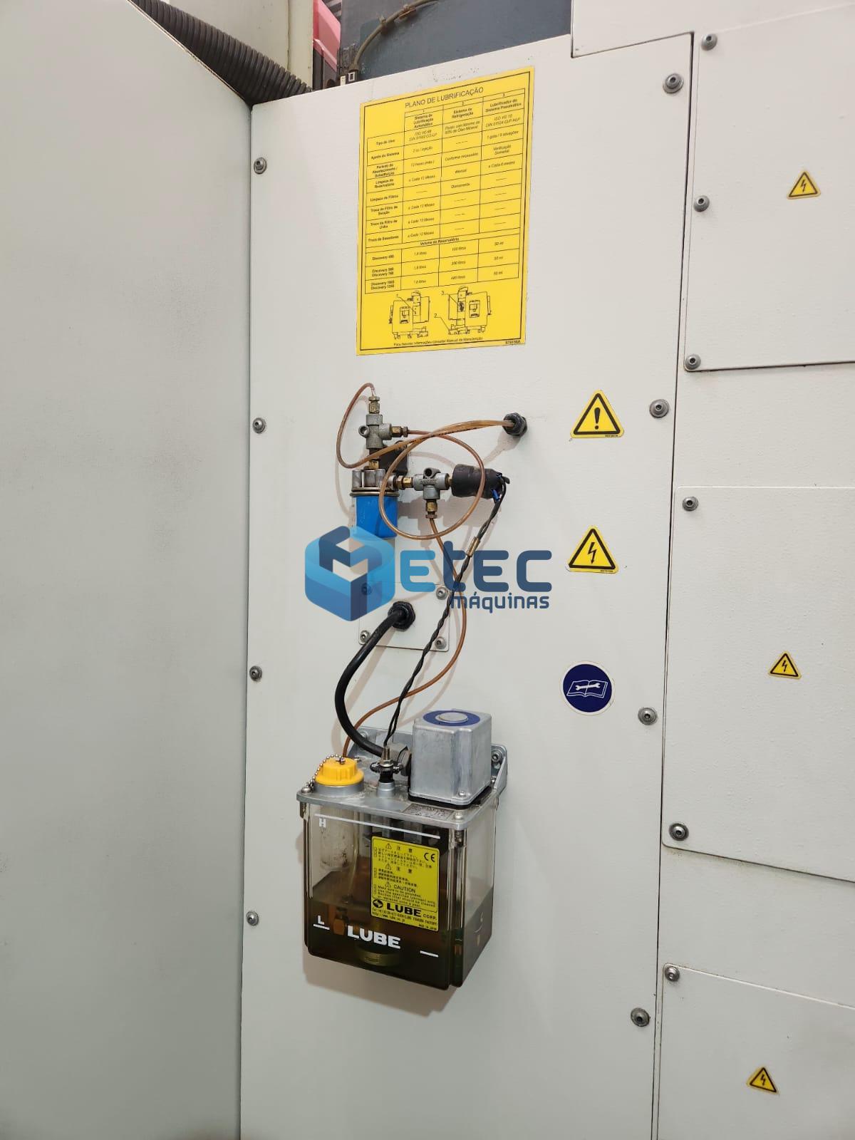 Centro de Usinagem Romi Discovery D760 Fanuc