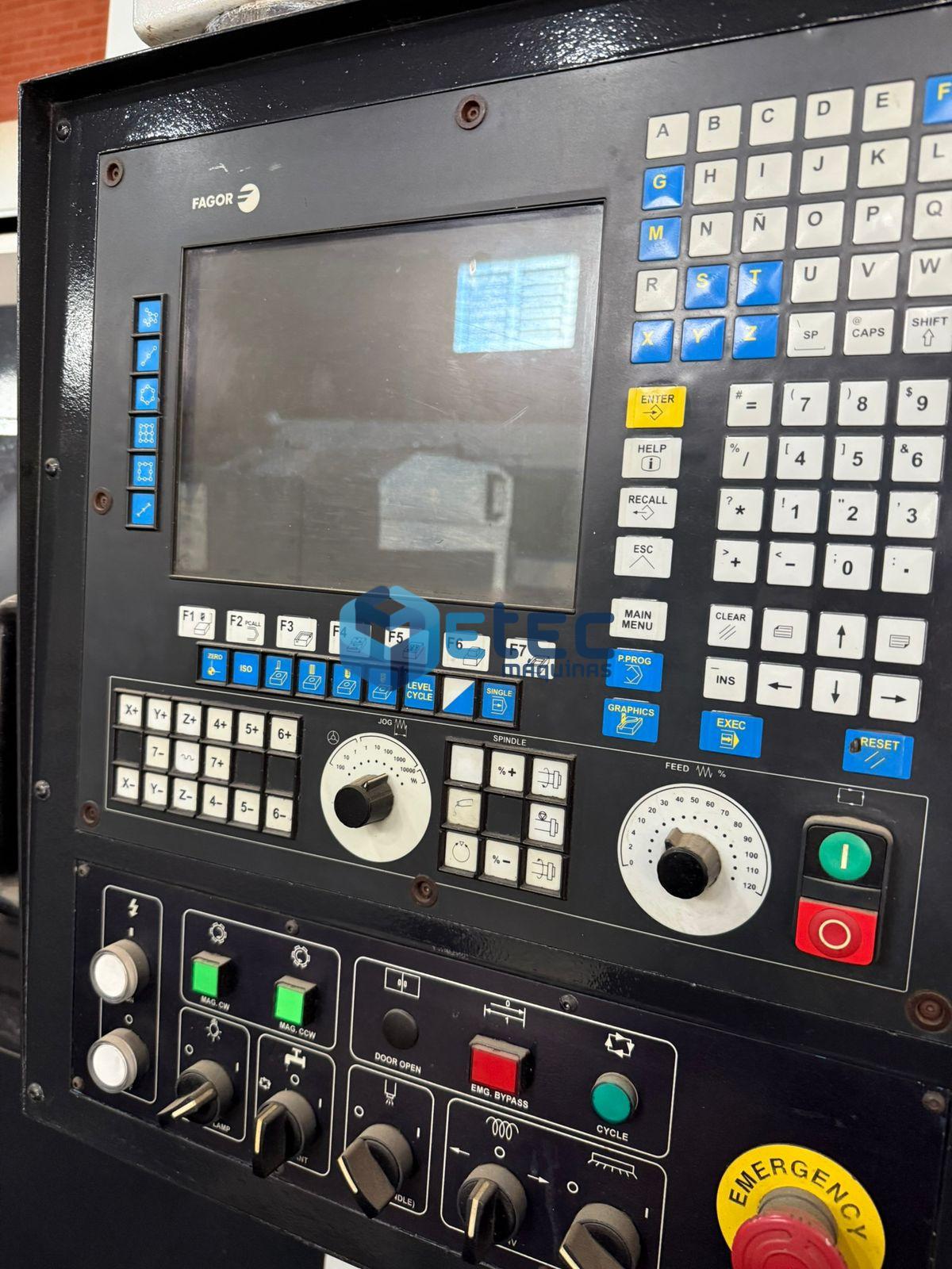 Centro de Usinagem Travis M1500