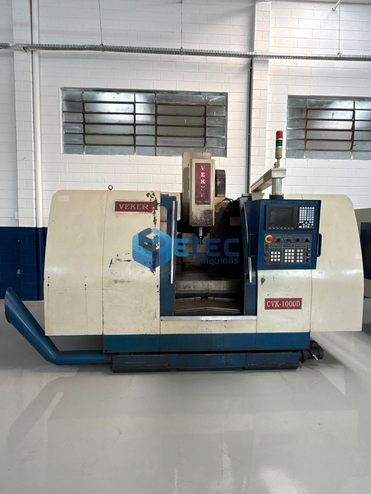 Centro de Usinagem Veker CVK1000D