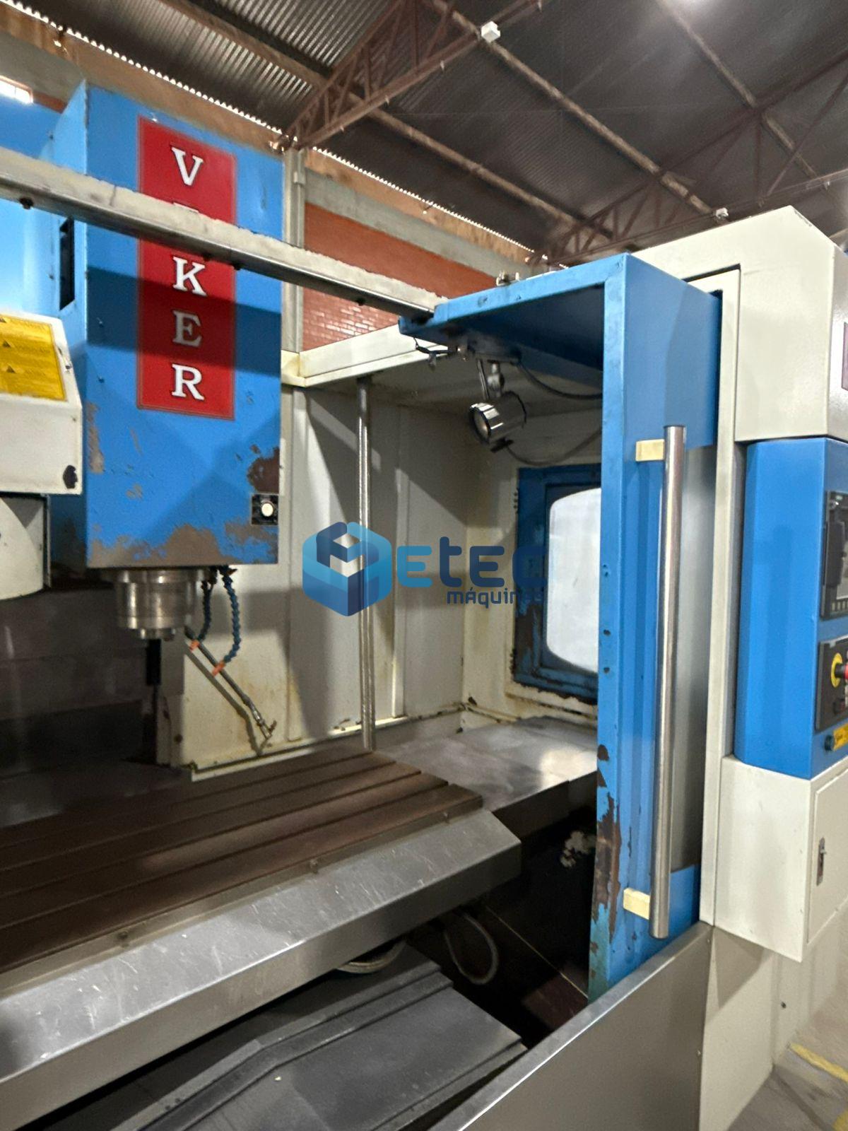 Centro de Usinagem Veker MVK-1000C