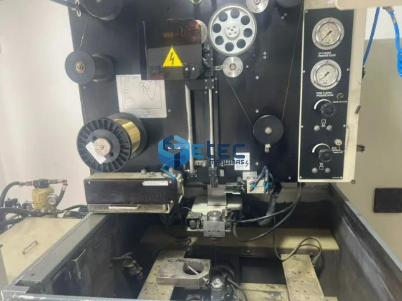 Eletroerosão a Fio Resitron 355S