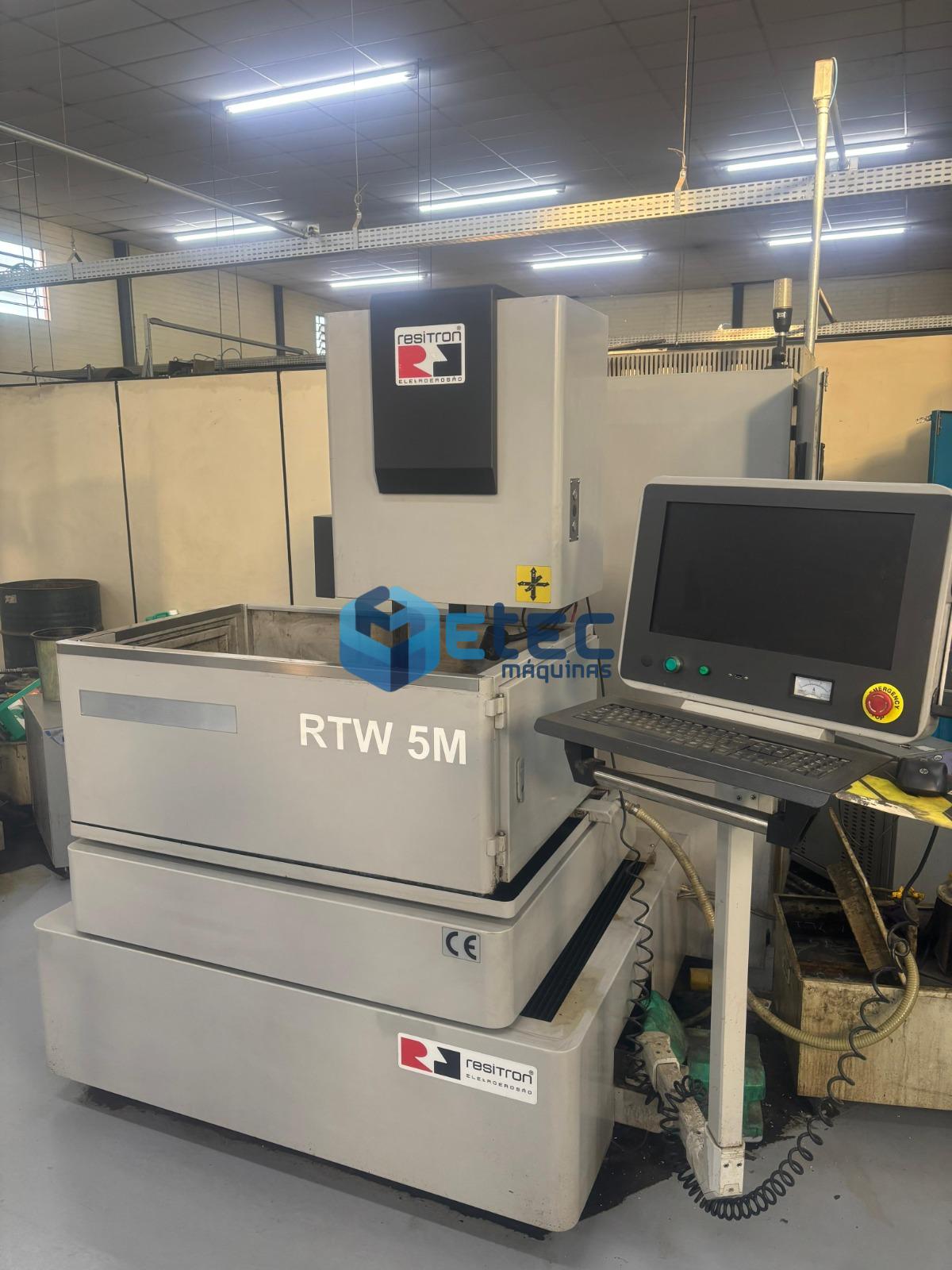 Eletroerosão a Fio Resitron RTW 5M