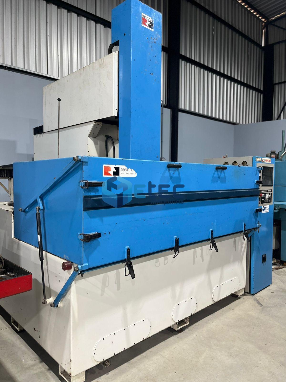 Eletroerosão Penetração CNC Resitron BF1200