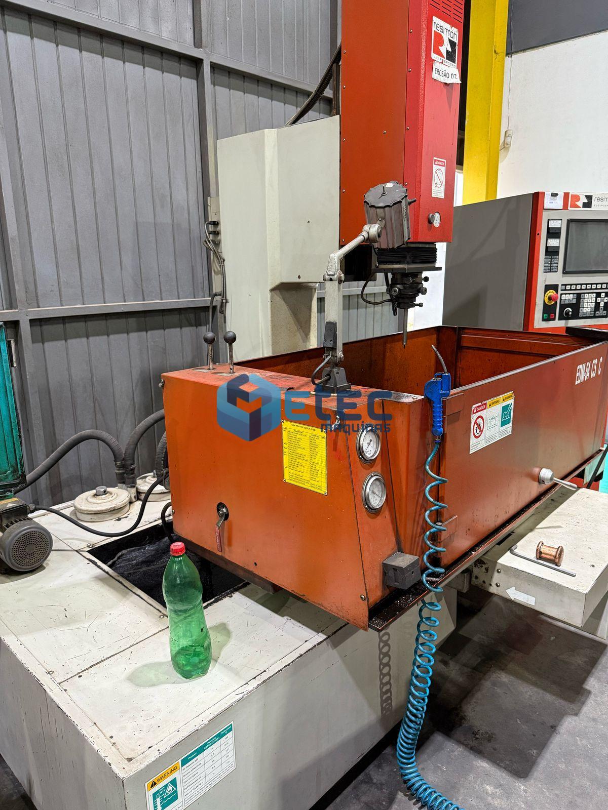 Eletroerosão Penetração CNC Resitron RT500