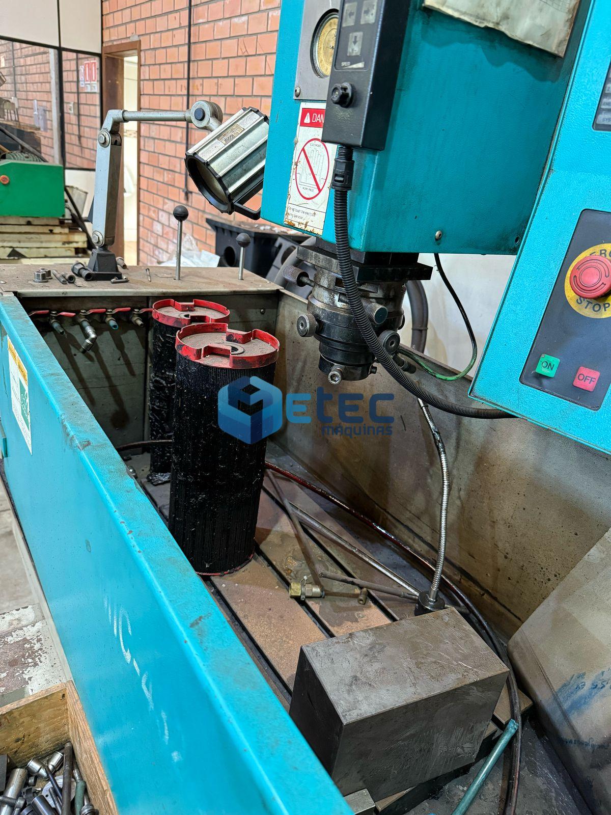 Eletroerosão Penetração Resitron RT-400 Smart ZNC