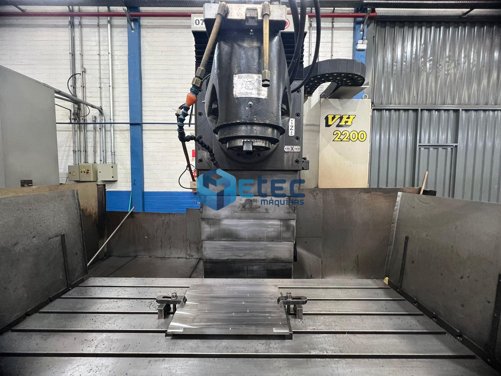 Fresadora CNC Anayak VH2200