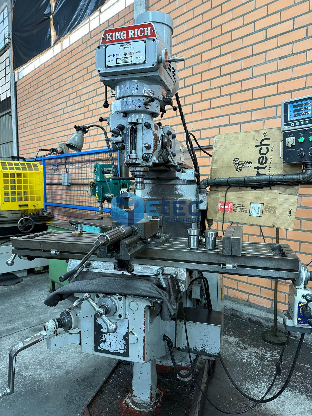 Fresadora Ferramenteira King Rich KR-V3000