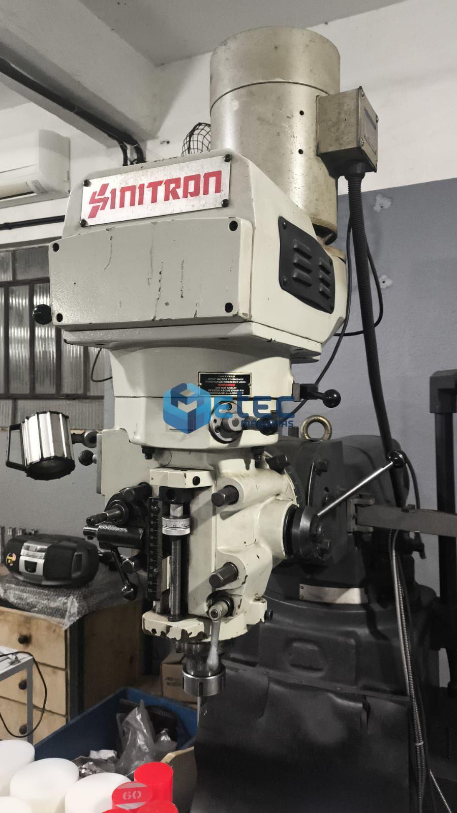 Fresadora Ferramenteira Sinitron SI4 - ISO40