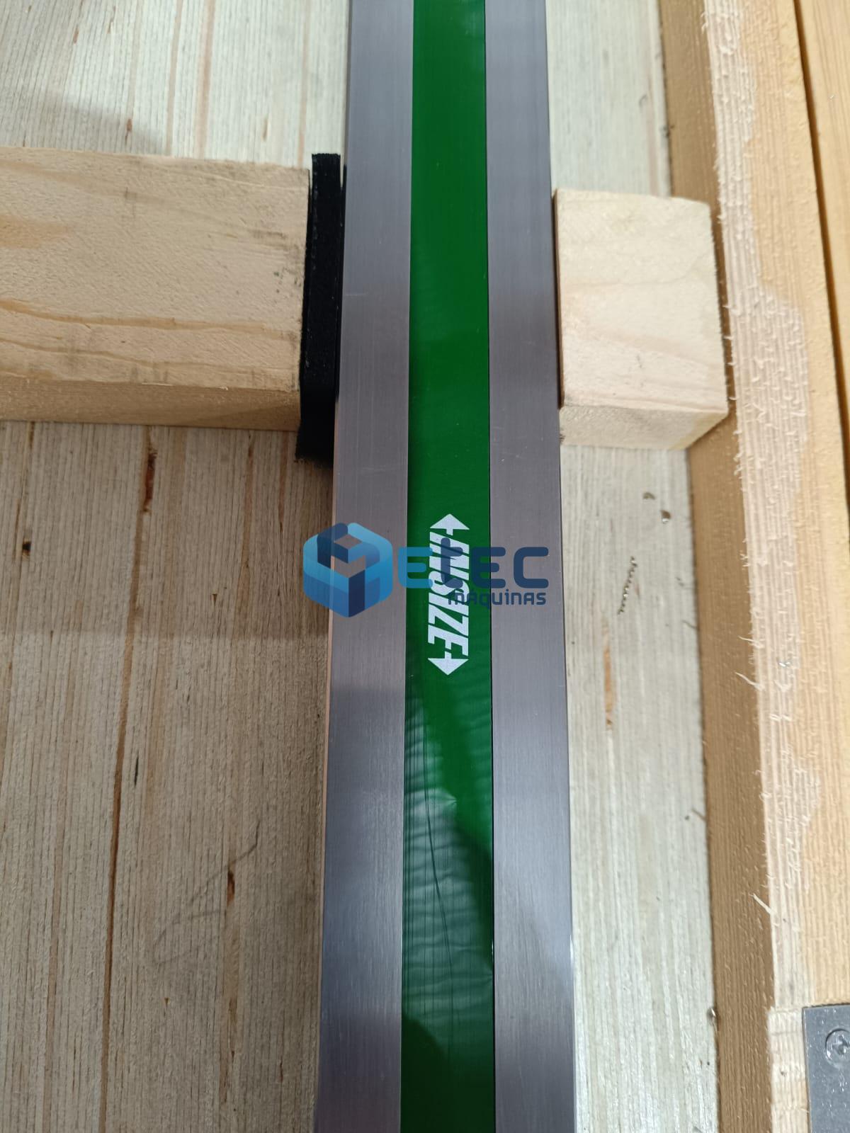 Micrômetro Tubular e Paquímetro Digital