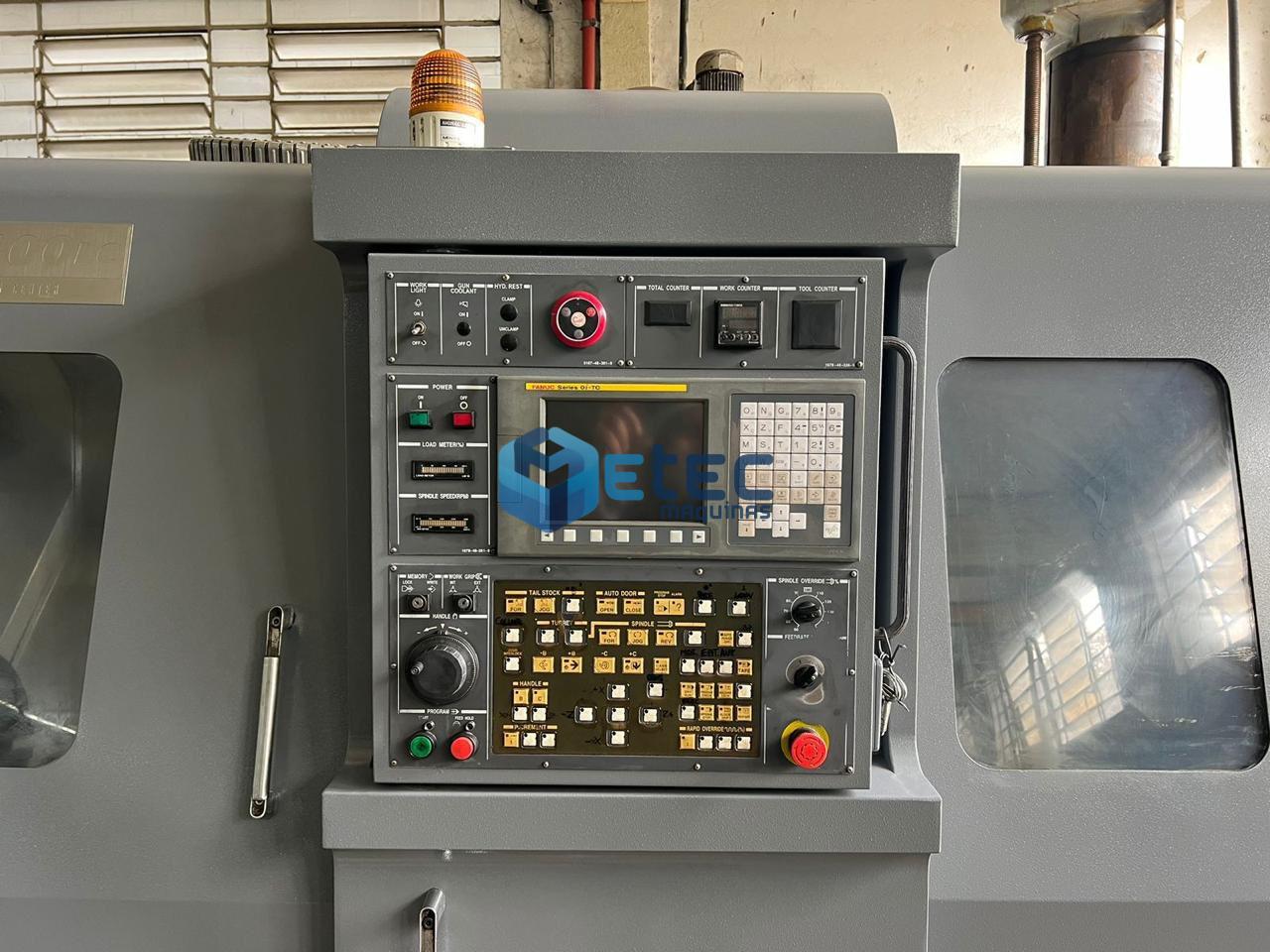 Torno CNC Hyundai SKT400LC