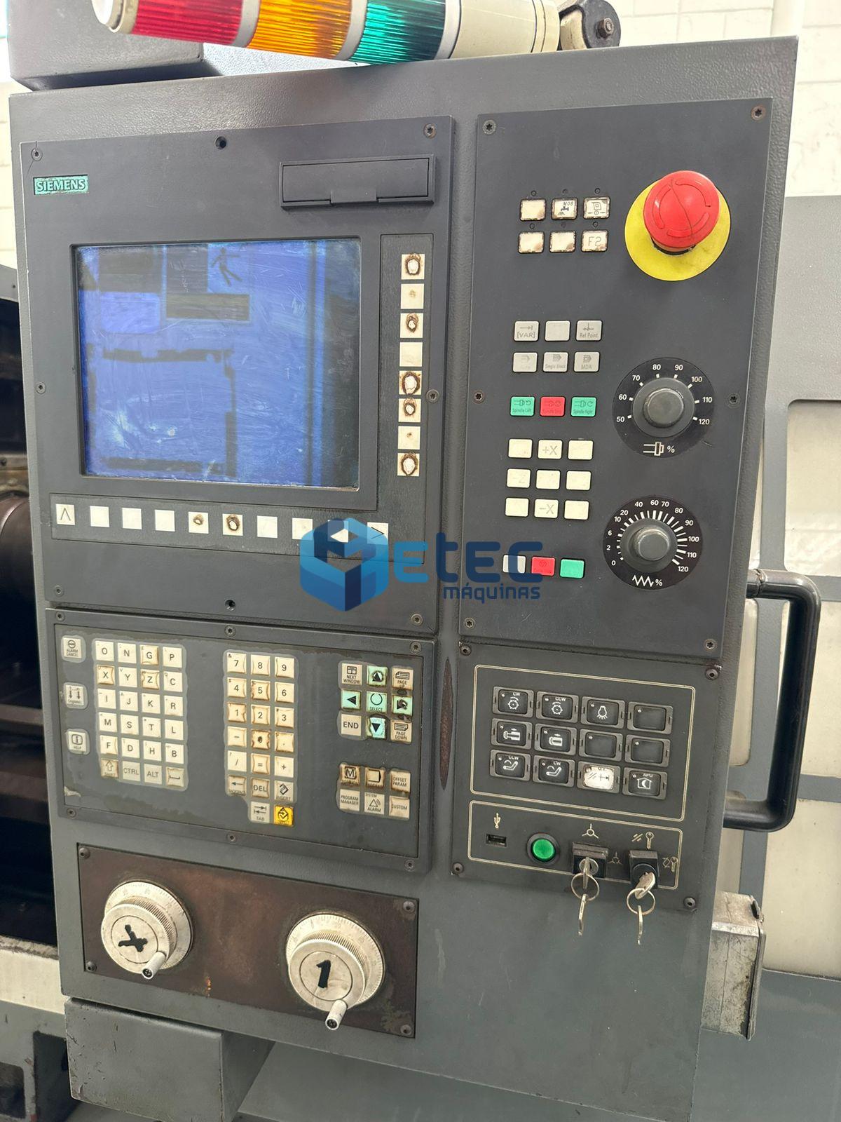 Torno CNC Panmachine KL2440