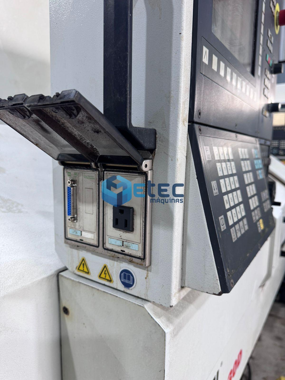 Torno CNC Romi Centur 30D