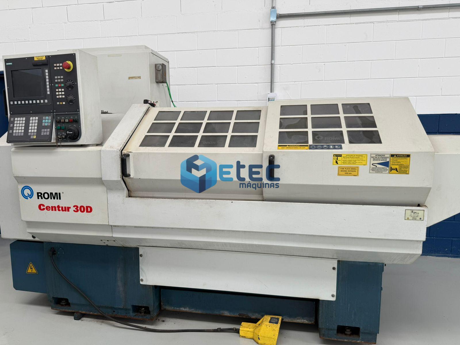 Torno CNC Romi Centur 30D