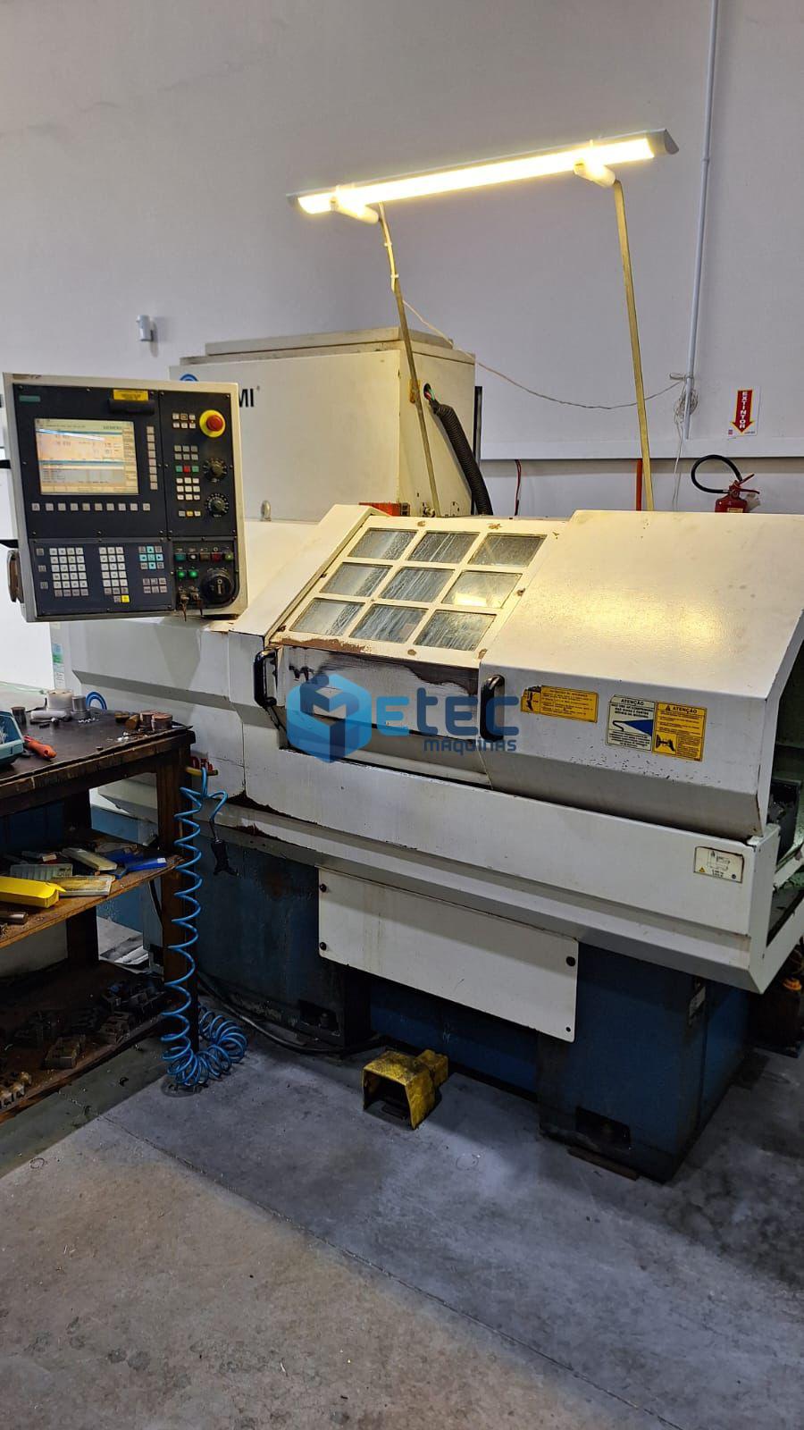 Torno CNC Romi Centur 30D
