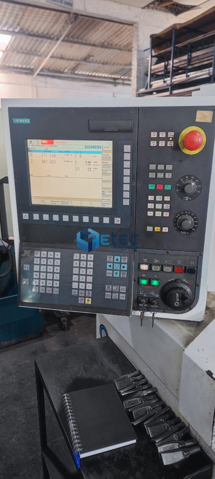 Torno CNC Romi Centur 30D