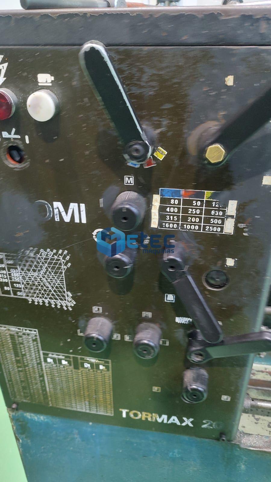 Torno Convencional Romi Tormax 20