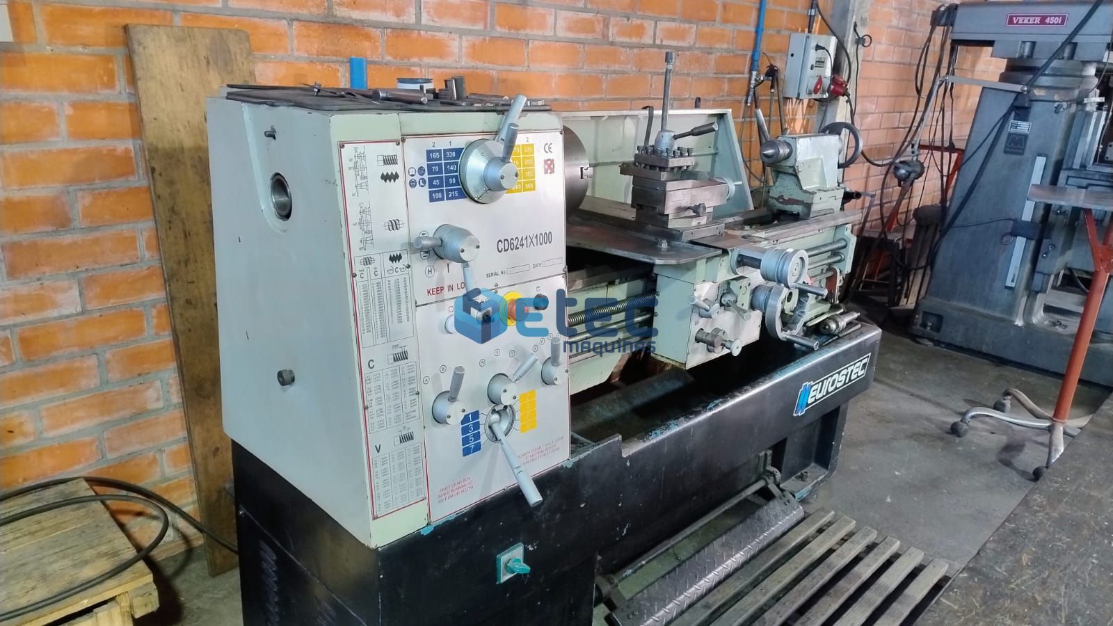 Torno Mecânico Eurostec CD62421x1.000