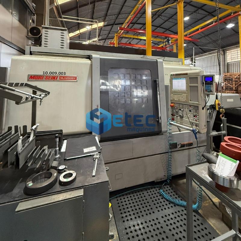Centro de Torneamento MORI SEIKI NLX 2500Y-700