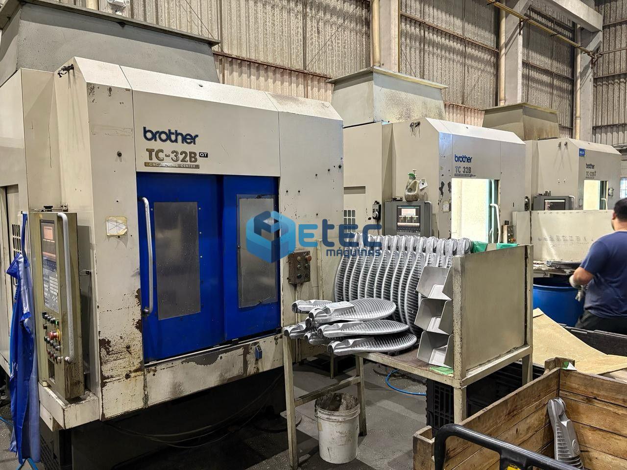 Centro de Usinagem Vertical Duplo Pallet Brother TC-32BN QT