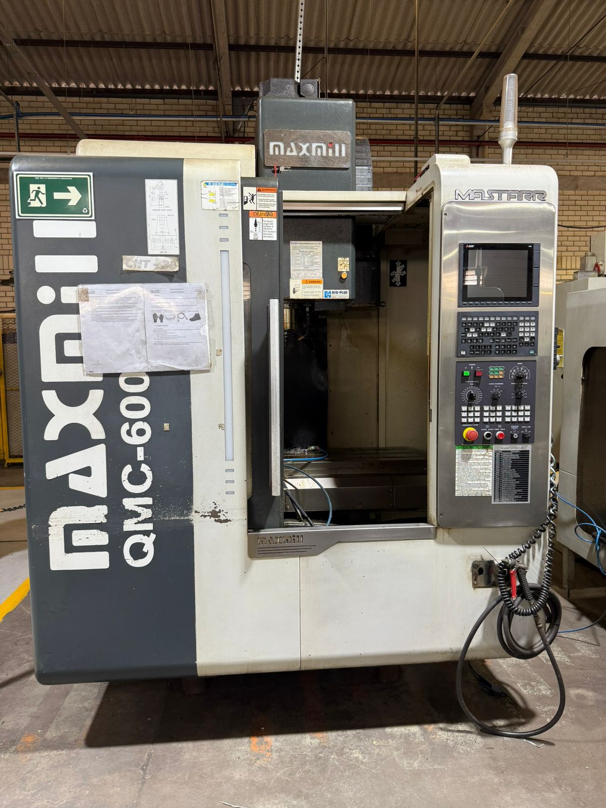 Centro de Usinagem Maxmill QMC-600