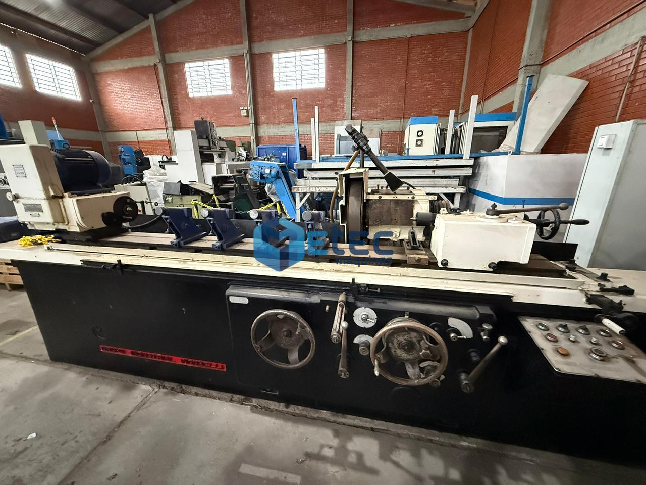 Retífica Cilíndrica Vigorelli RUV300 x 2000