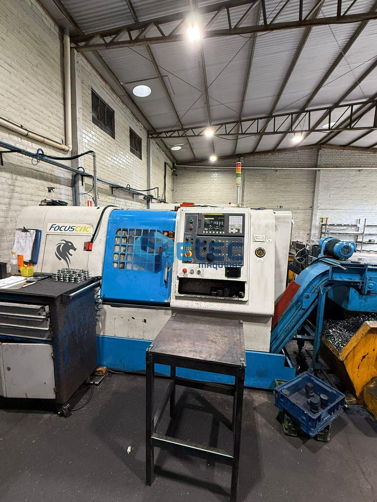 Torno CNC Focus FCL-200HT