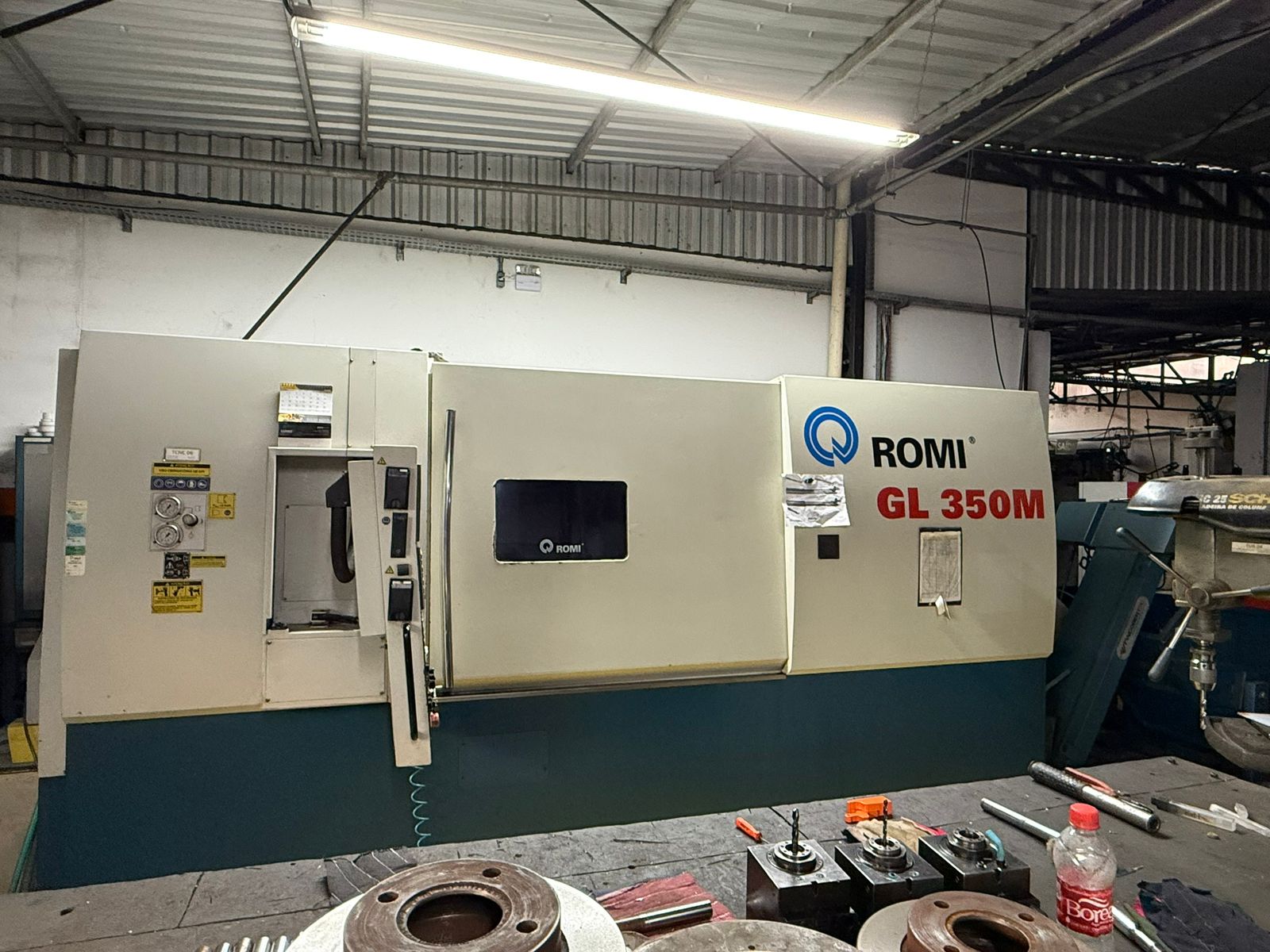 Torno CNC Romi GL350M - Ferramentas Acionadas