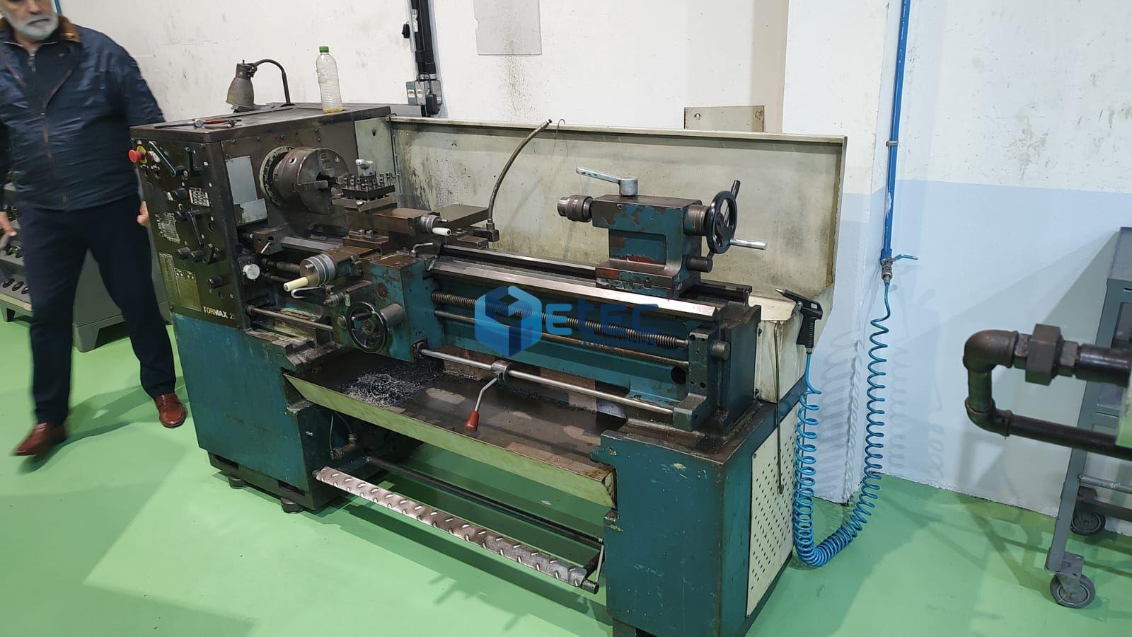 Torno Convencional Romi Tormax 20