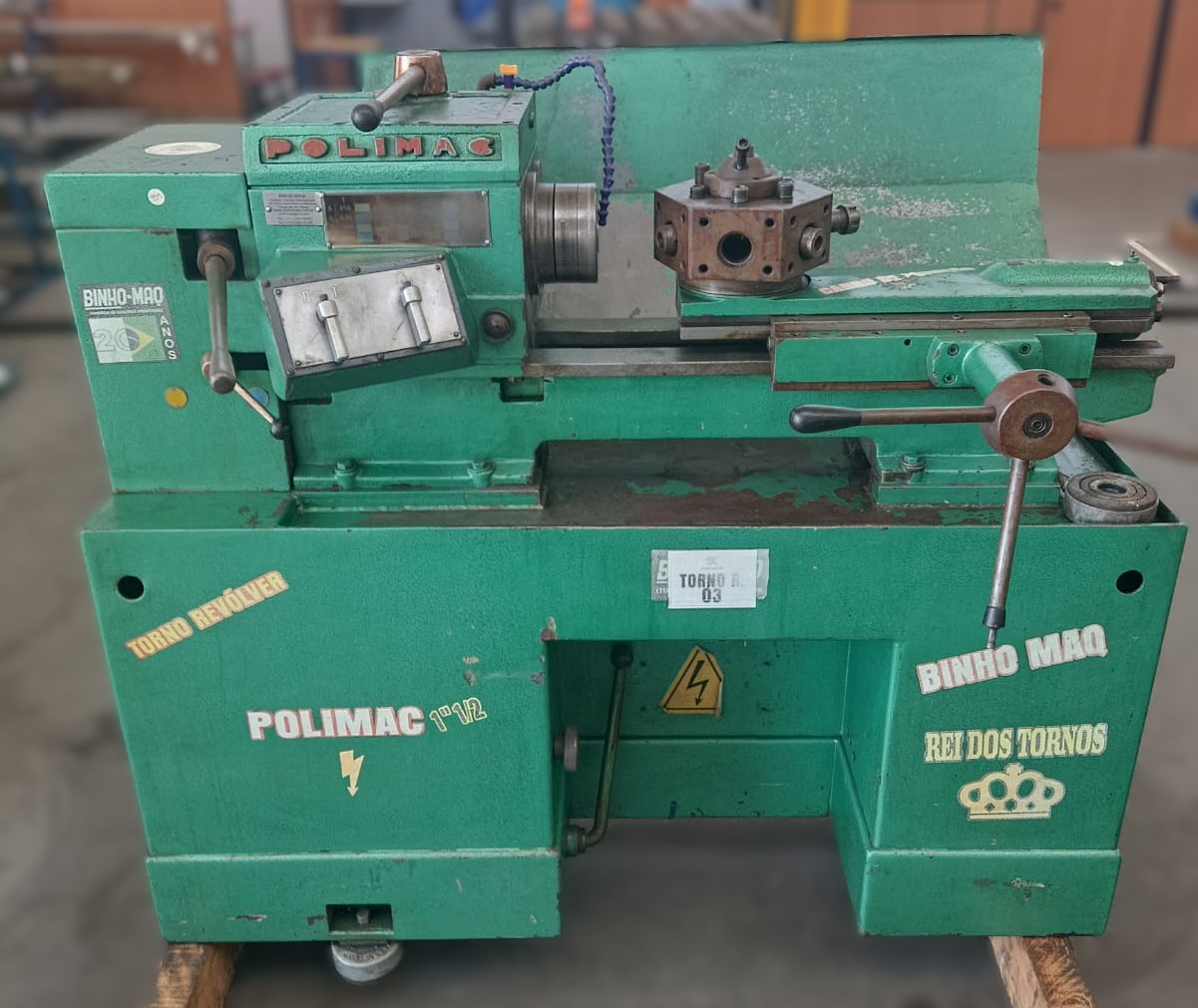Torno Revólver Polimac 1” 1/2”